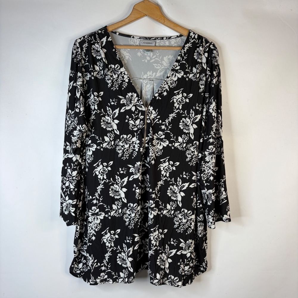 Catherines Tunic Top Women 2X Black White Floral Half Zip Long Sleeve Stretch